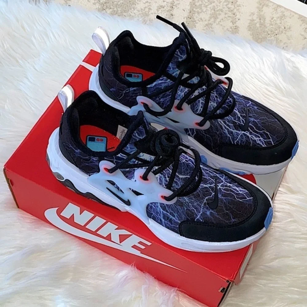Nike React Presto ⚡️ Black : White : Lightning NWT
